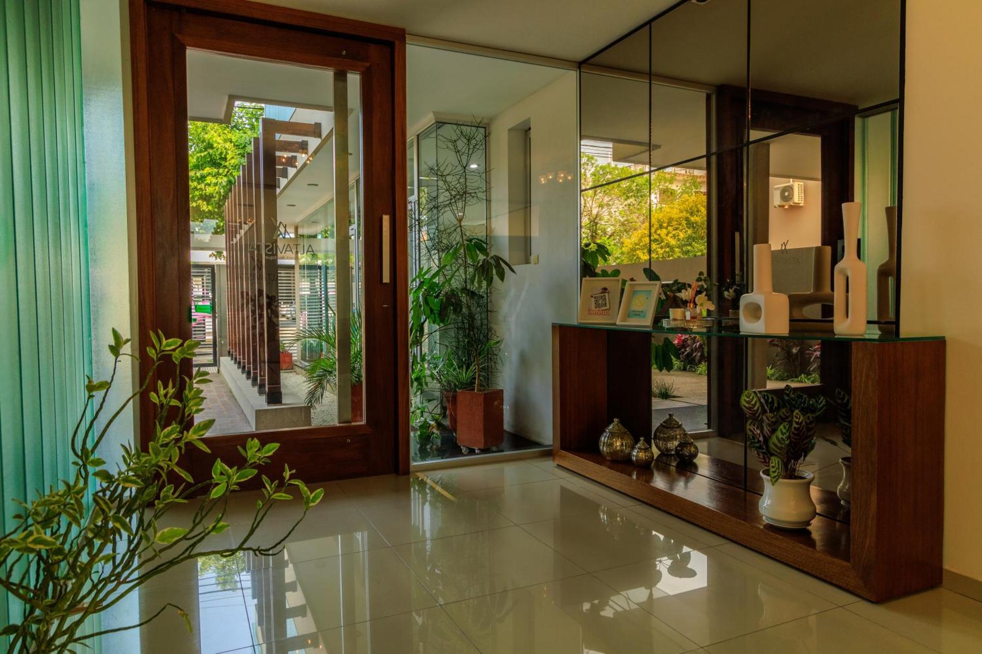 Alta Vista Apart Hotel Reconquista Bagian luar foto